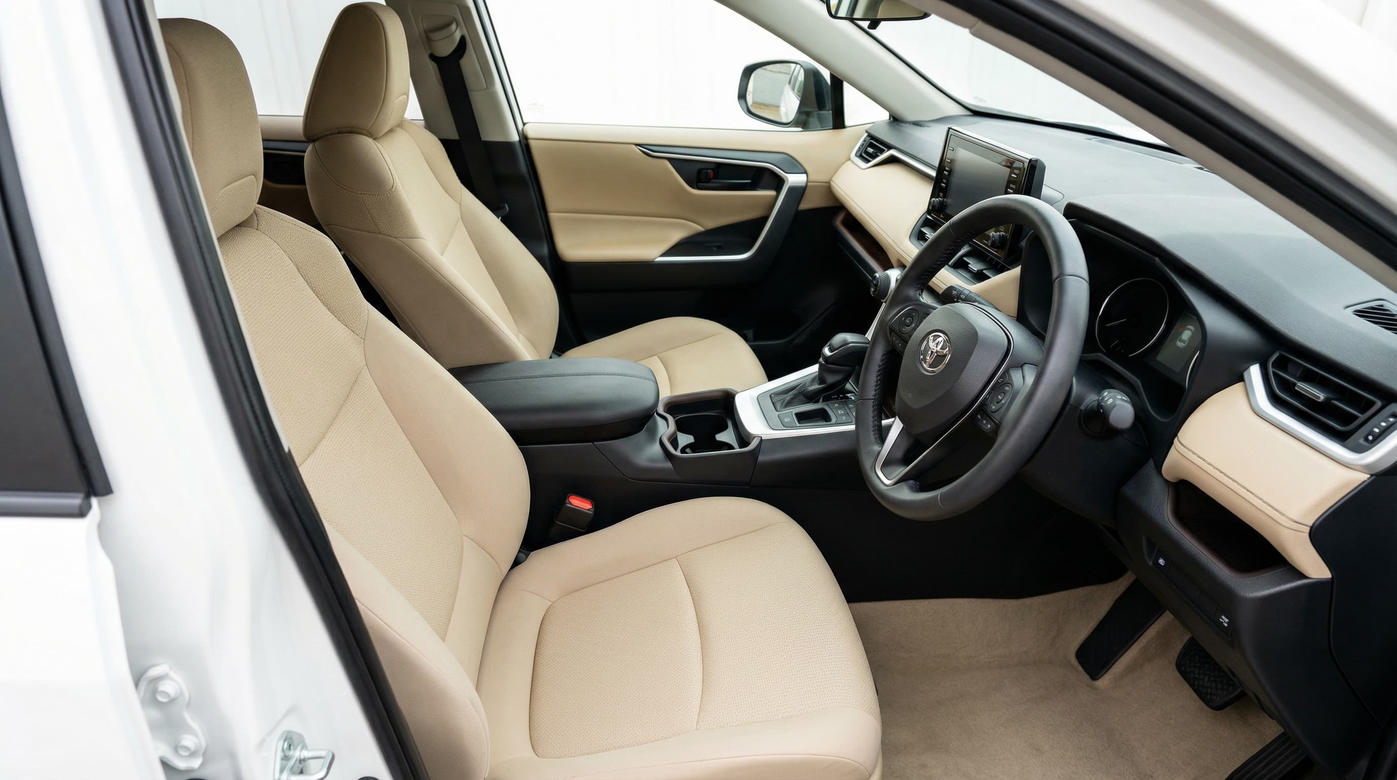 Interior Detail : RAV4 Completed, Toyota RAV4